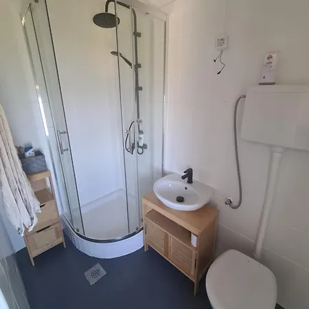 Feriehus Amber's Place: Cosy House With Pool And Sea Views Dubravica (Dubrovnik)