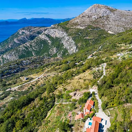 Amber Cosy House With Pool And Sea Views Feriehus Dubravica (Dubrovnik)